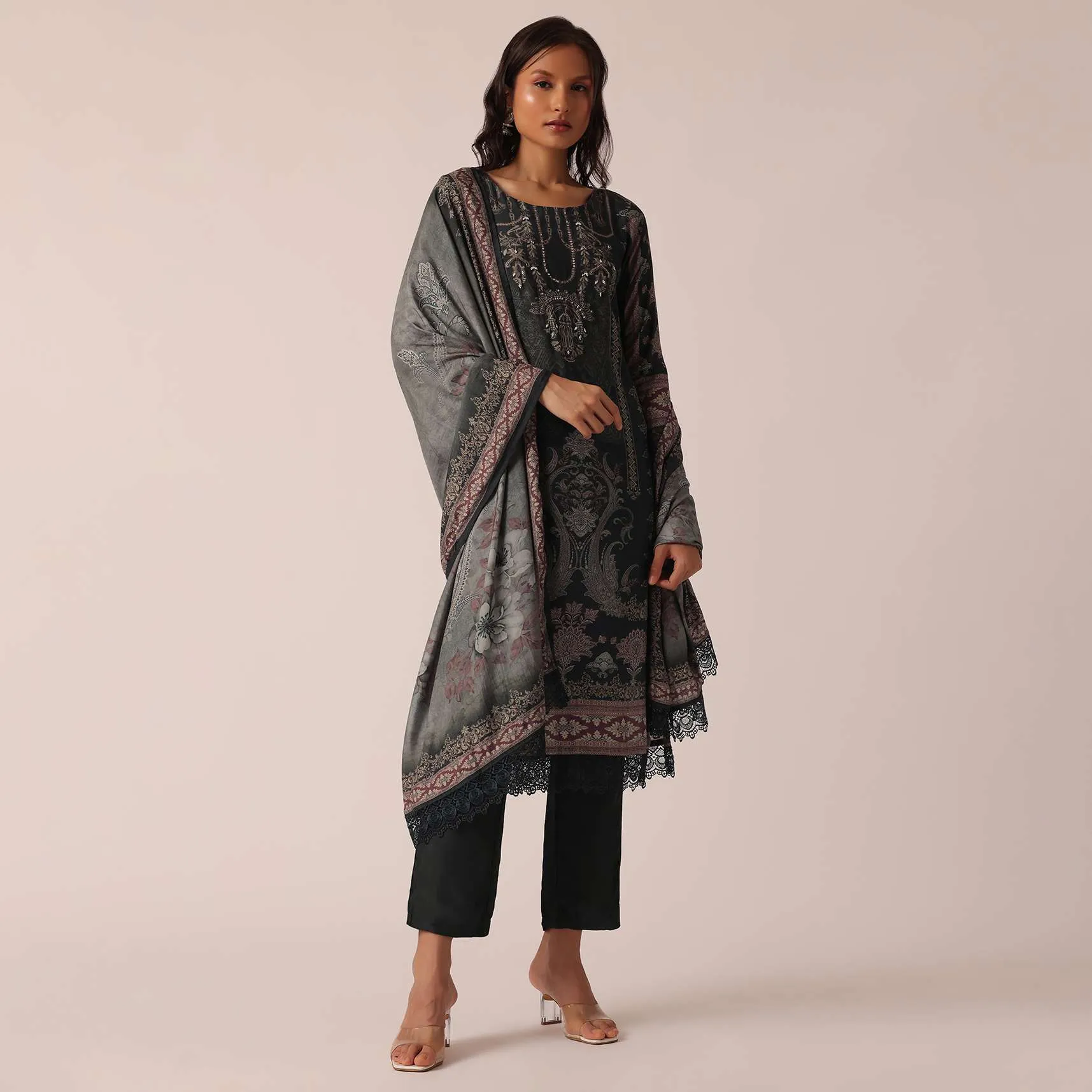 Black Embroidered Kurta Set With Sequin Work