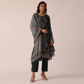 Black Embroidered Kurta Set With Sequin Work