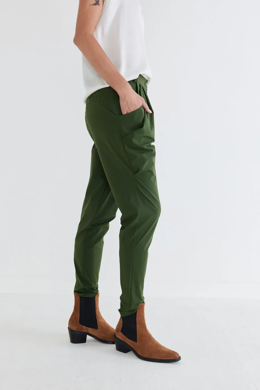Team-Favorite Pleated Pants