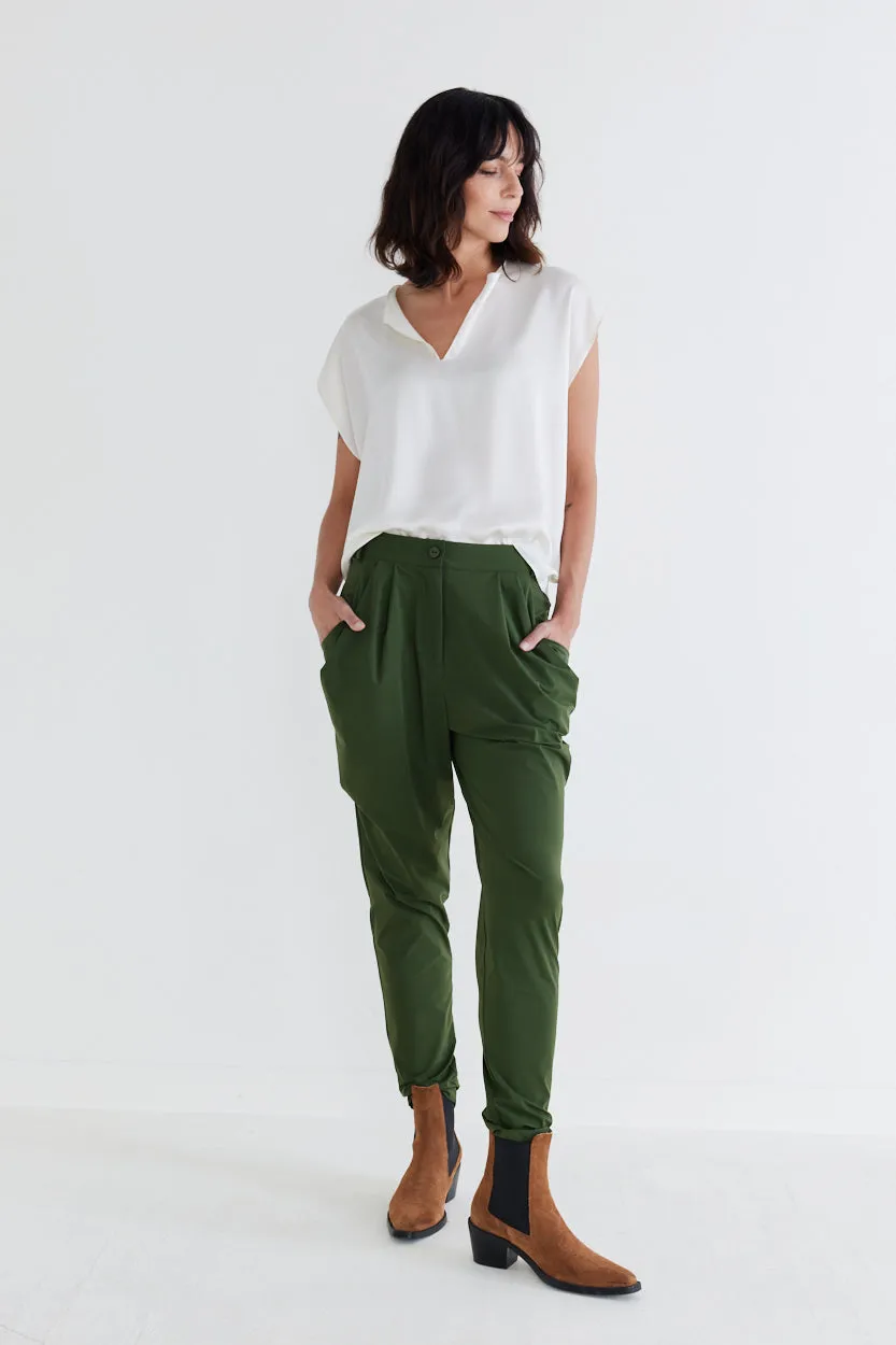 Team-Favorite Pleated Pants