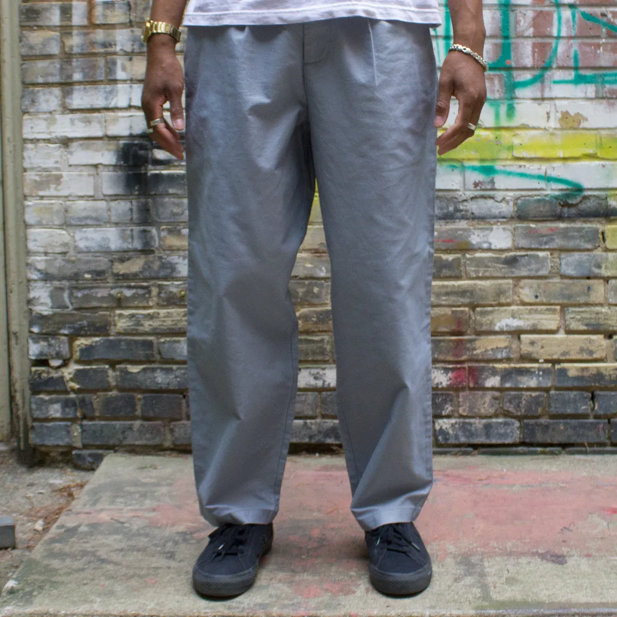 Volume Pleated Trouser